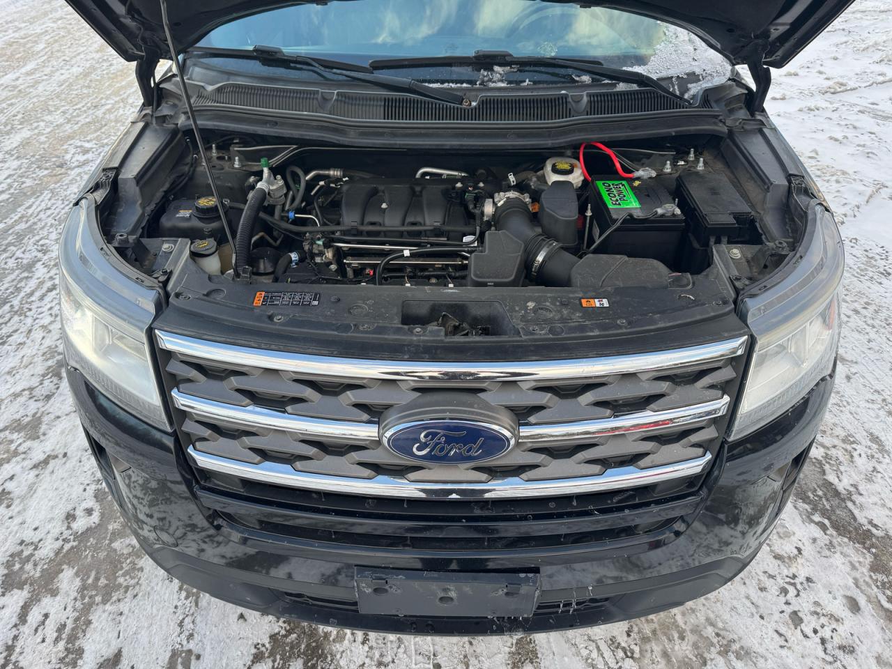 Ford Explorer Image 10