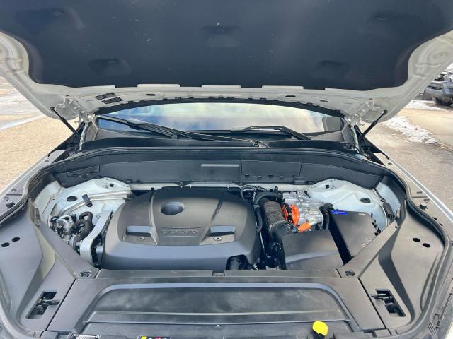 Volvo XC90 T8 Image 4