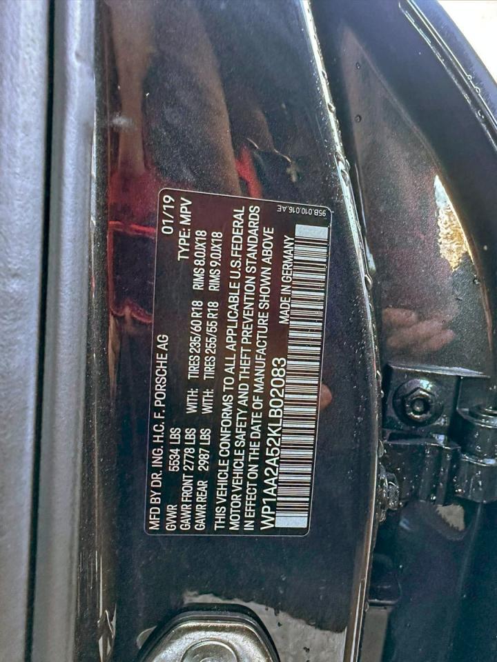 Porsche Macan Image 8