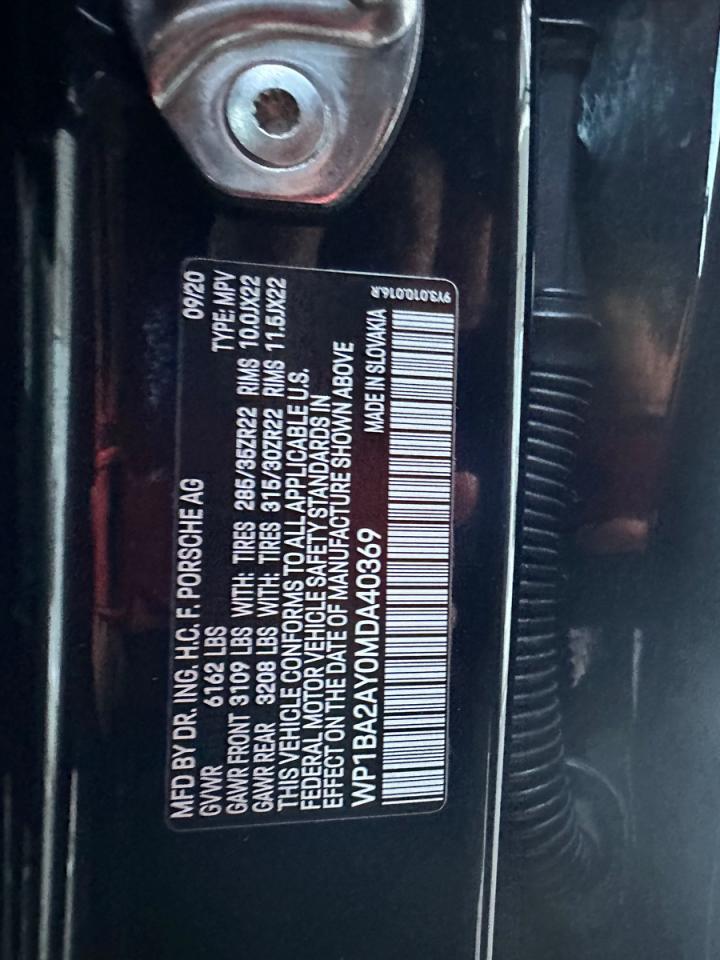 Porsche Cayenne Coupe Image 4