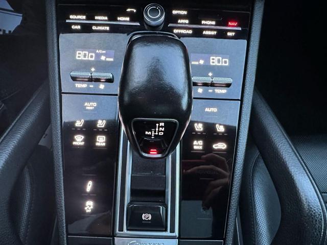 Porsche Cayenne Coupe Image 9