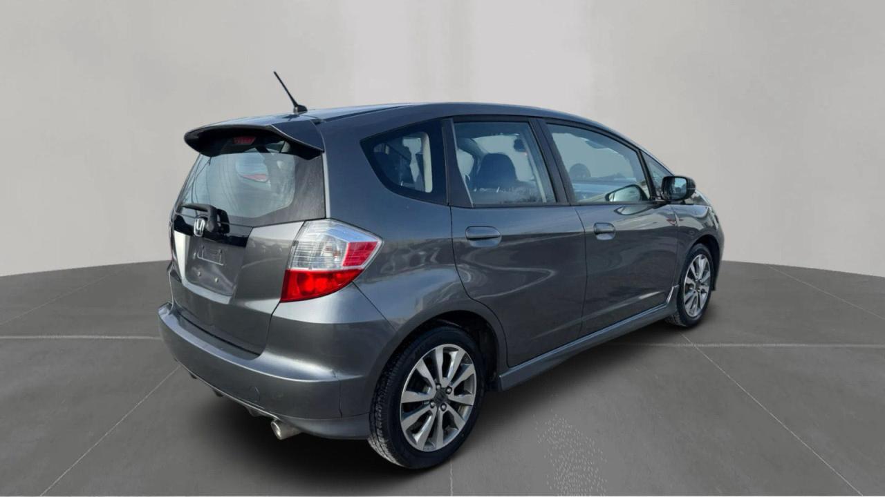 Honda Fit Sport Image 3