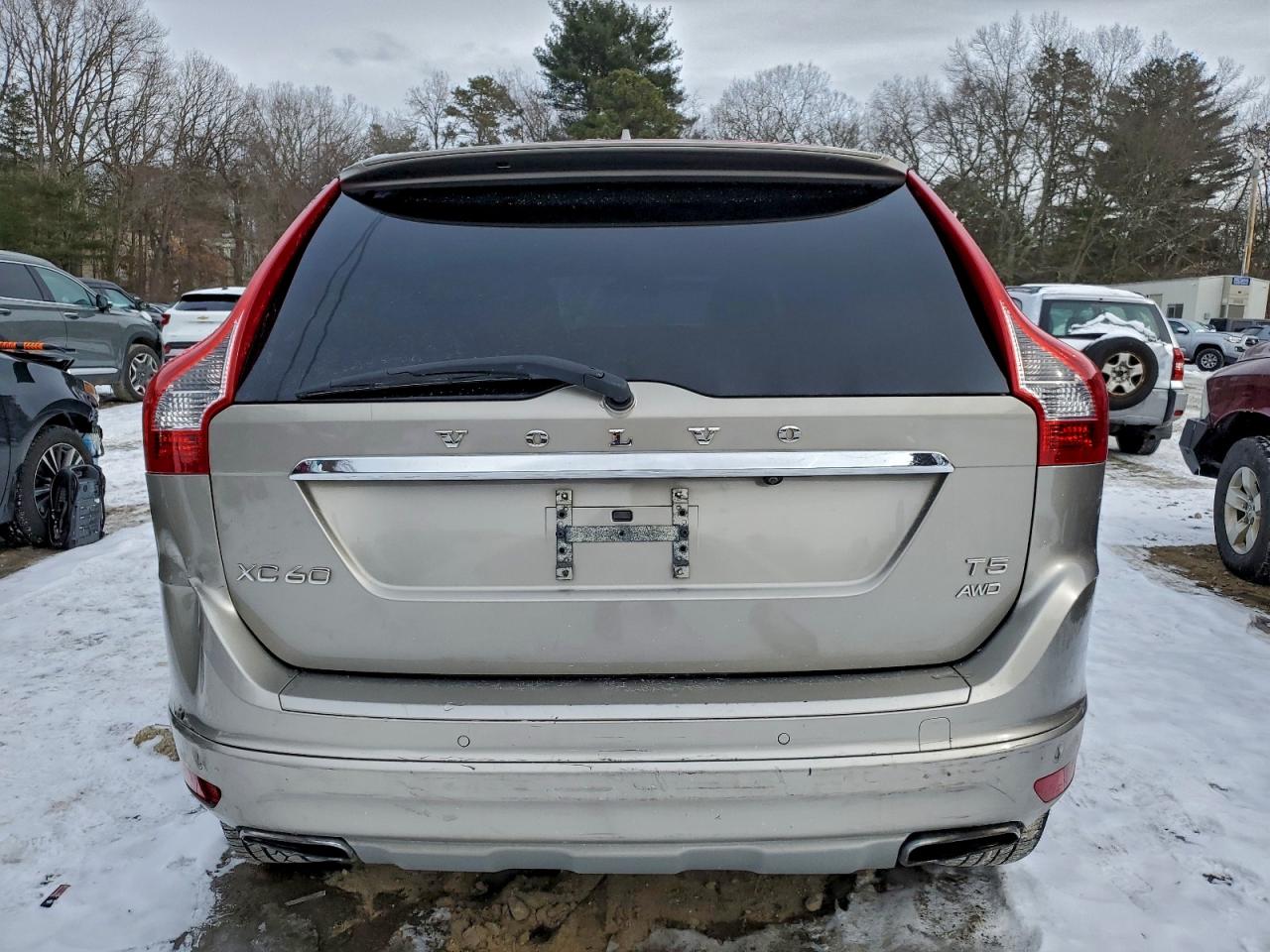 Volvo XC60 T5 Premier Image 10