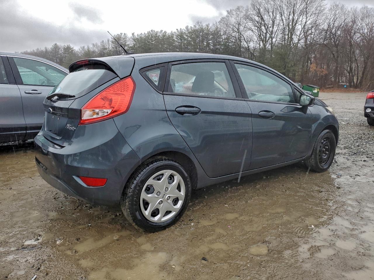 Ford Fiesta Se Image 7