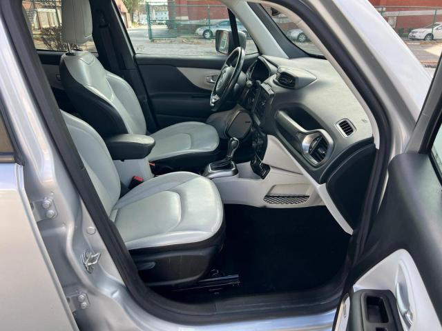 Jeep Renegade Limited Image 3